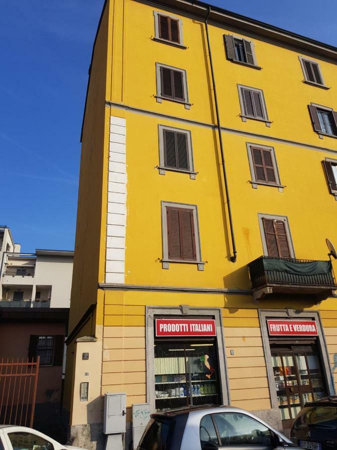 Suite In Milano Certosa Station Milão Exterior foto